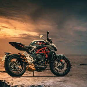 motorcycle, vehicle, motorbike-6497541.jpg